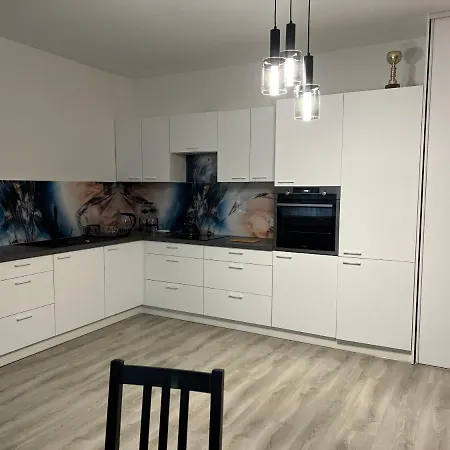 Przytulna Kawalerka W Kamienicy W Poblizu Jeziora Elckiego Apartamento